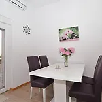 In With Sea View, Terrace, Air Conditioning, Wifi 3617-3 Apartment *