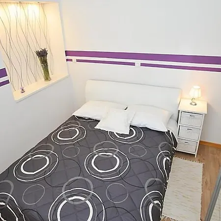 Lejlighed In With Sea View, Terrace, Air Conditioning, Wifi 3617-3 Poljana (Ugljan)