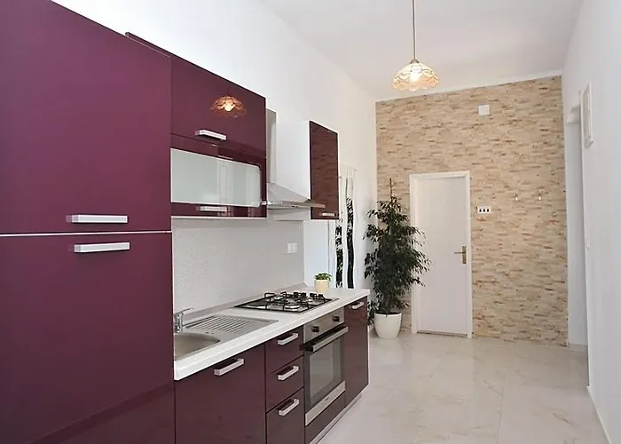 Апартаменты In With Sea View, Terrace, Air Conditioning, Wifi 3617-3 Poljana (Ugljan)