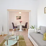 In With Sea View, Terrace, Air Conditioning, Wifi 3617-3 Apartmán Poljana (Ugljan)