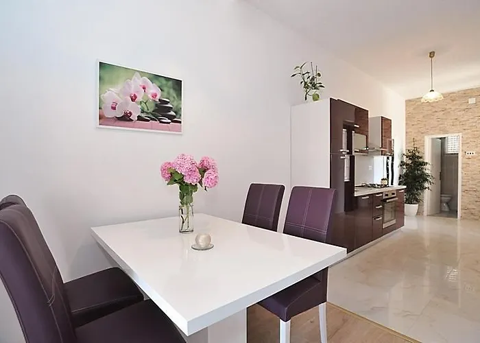 In With Sea View, Terrace, Air Conditioning, Wifi 3617-3 Lejlighed