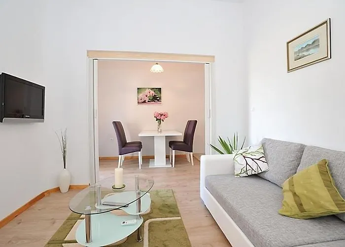In With Sea View, Terrace, Air Conditioning, Wifi 3617-3 Lejlighed Poljana (Ugljan)