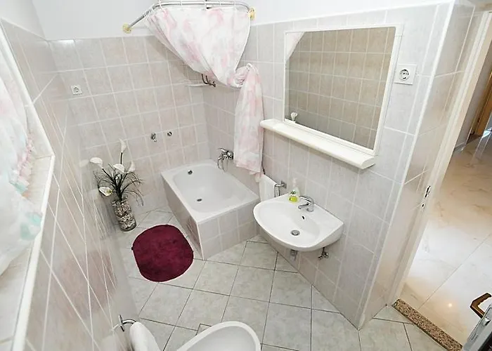 In With Sea View, Terrace, Air Conditioning, Wifi 3617-3 Poljana (Ugljan)